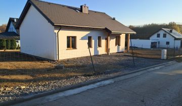 dom wolnostojący, 3 pokoje Pisarzowice, ul. Kęcki Las
