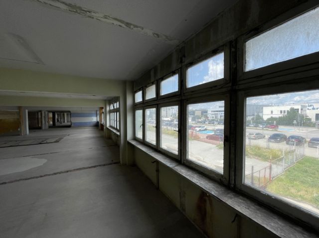 Biuro Radom Gołębiów, ul. Marii Fołtyn. Zdjęcie 10