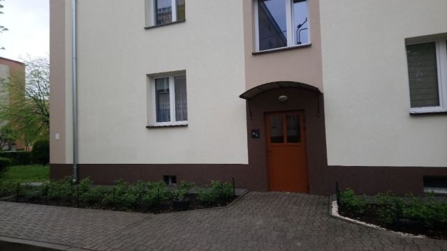 Mieszkanie 2-pokojowe Busko-Zdrój, os. Tadeusza Kościuszki. Zdjęcie 1