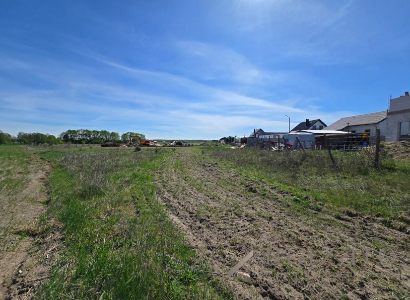 Działka budowlana Stronno. Zdjęcie 5