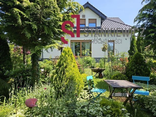 dom wolnostojący, 4 pokoje Wilkowice. Zdjęcie 2