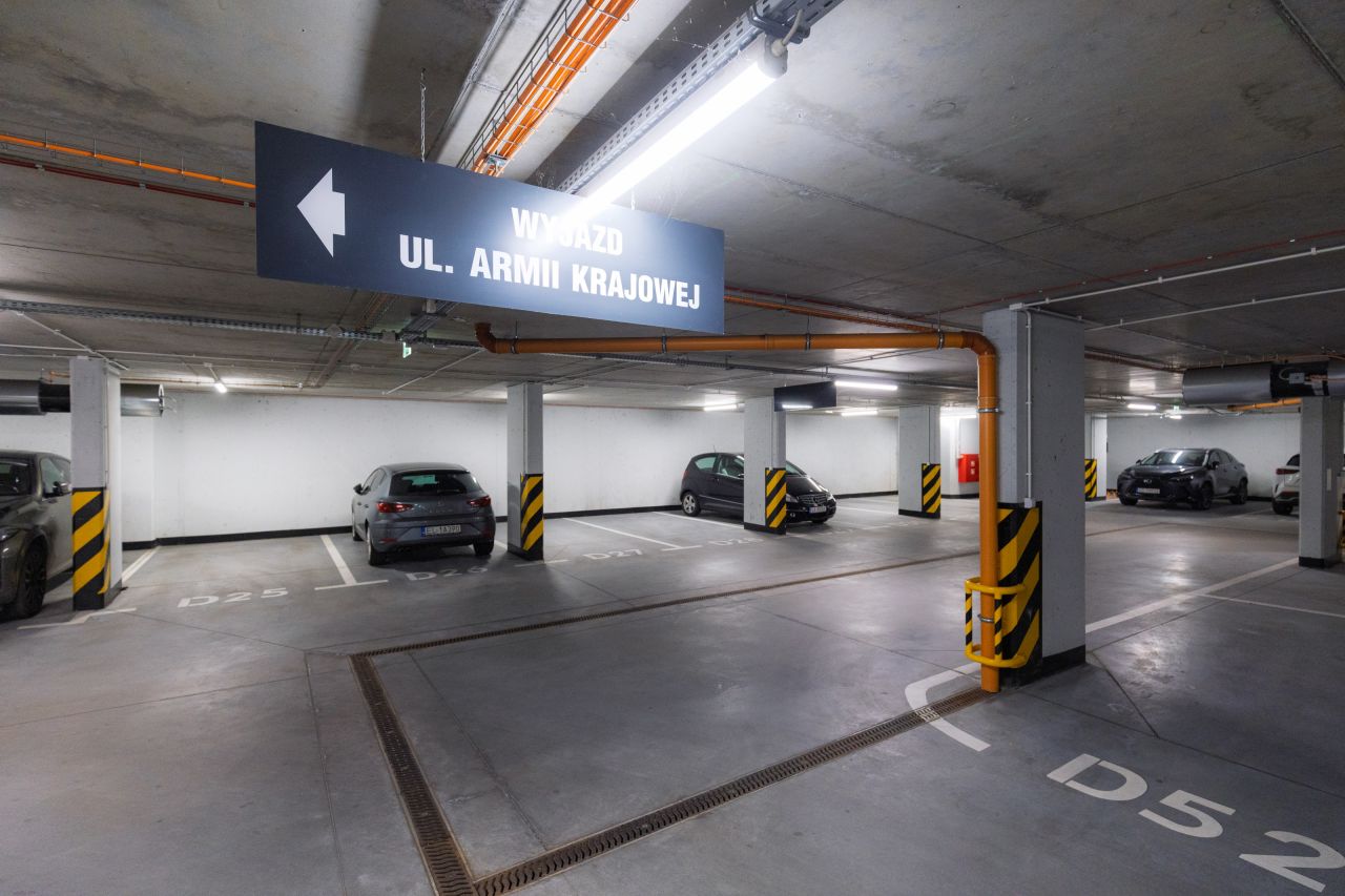 Mieszkanie 3-pokojowe Gdynia Śródmieście, ul. Obrońców Wybrzeża. Zdjęcie 42