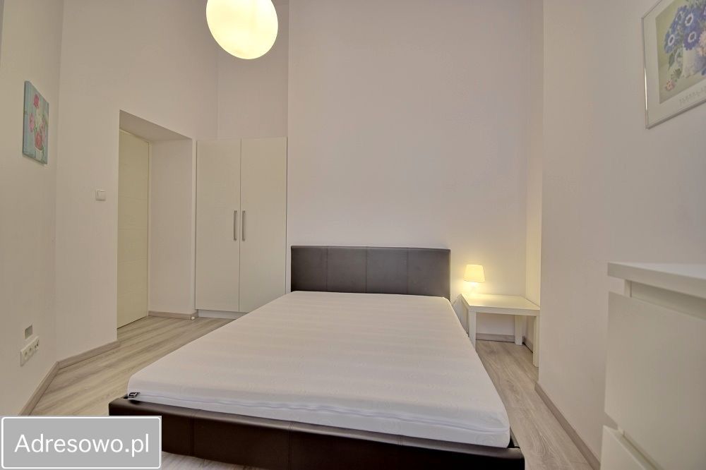 Mieszkanie 3-pokojowe Kraków Stare Miasto. Zdjęcie 4