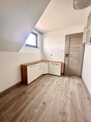 dom wolnostojący, 4 pokoje Spalona. Zdjęcie 10