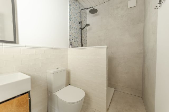 dom wolnostojący, 6 pokoi Dzbądz. Zdjęcie 15