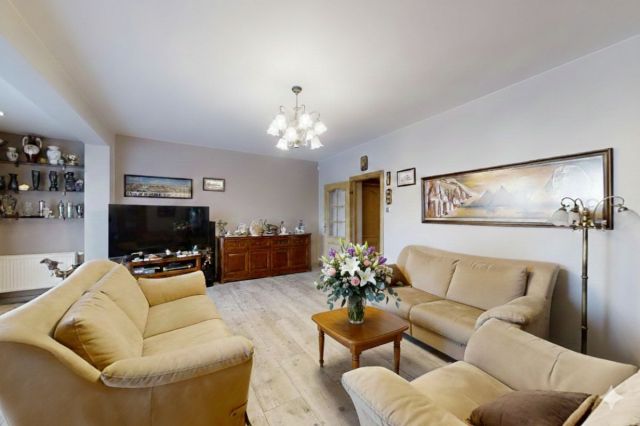 dom wolnostojący, 5 pokoi Zgierz, ul. Adolfa Dygasińskiego. Zdjęcie 2