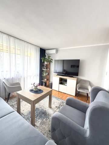 Mieszkanie 4-pokojowe Zielona Góra, ul. Węgierska. Zdjęcie 1