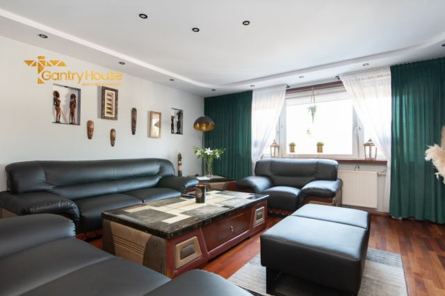 dom wolnostojący, 3 pokoje Rumia, ul. Zakopiańska. Zdjęcie 2