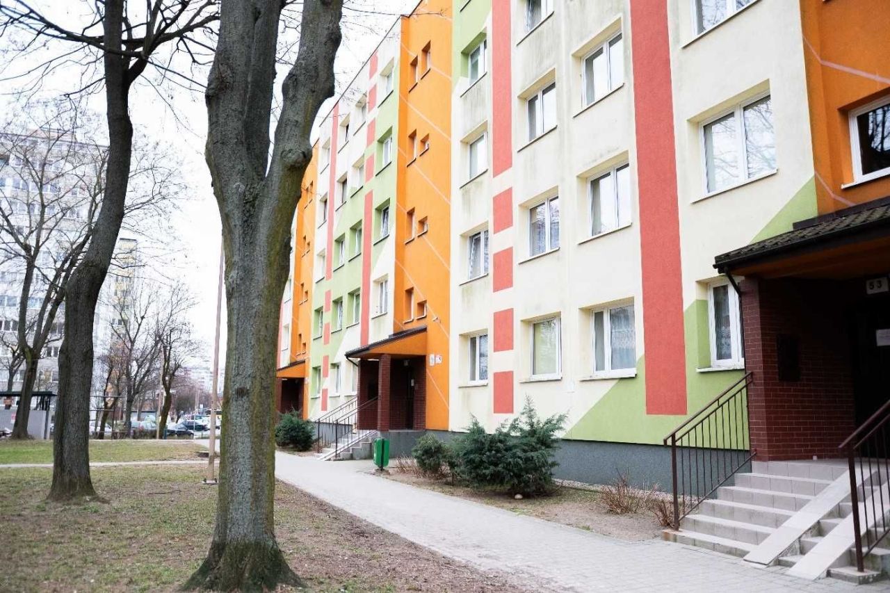 Mieszkanie 3-pokojowe Lubin. Zdjęcie 1