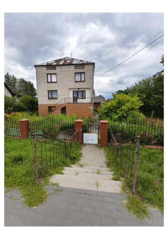 dom wolnostojący, 6 pokoi Kleszczele, ul. Kolejowa. Zdjęcie 1