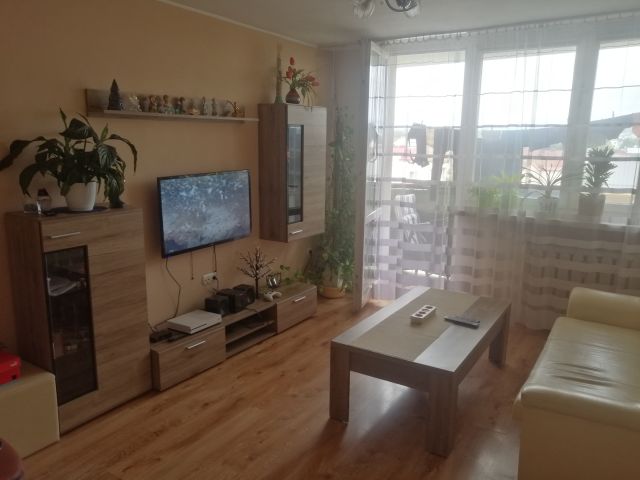 Mieszkanie 2-pokojowe Nowy Sącz Osiedle Szujskiego, ul. św. Kunegundy. Zdjęcie 1