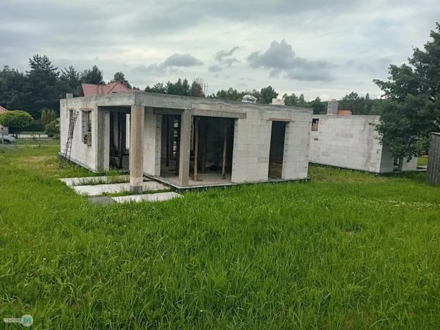 bliźniak, 8 pokoi Miedziana Góra. Zdjęcie 5