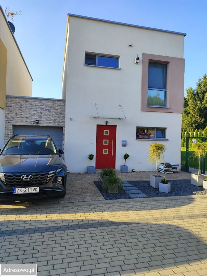 dom szeregowy, 3 pokoje Nowe Bielice, ul. Róż. Zdjęcie 9