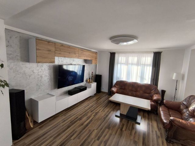 dom wolnostojący, 6 pokoi Parma. Zdjęcie 5