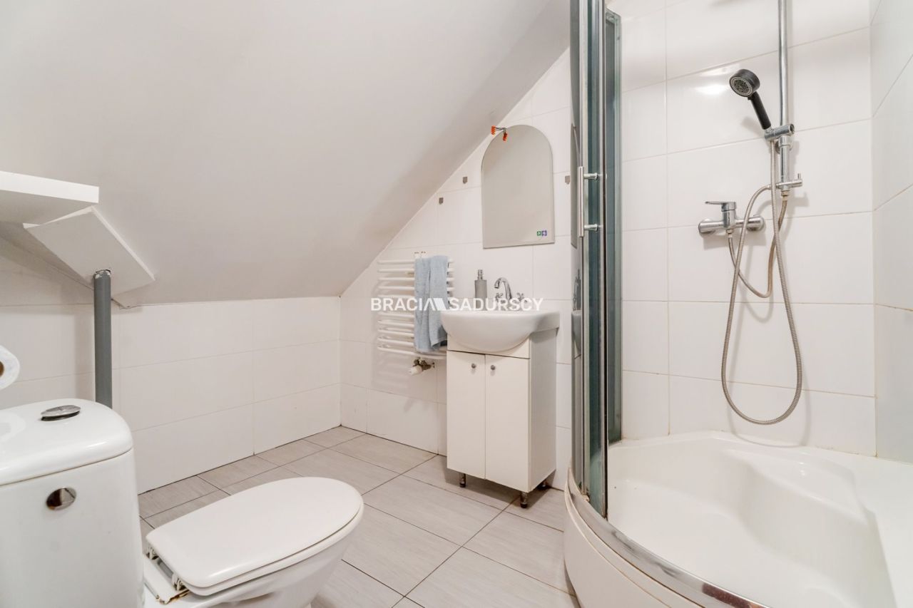 dom wolnostojący, 5 pokoi Kłokoczyn, ul. Wesoła. Zdjęcie 17