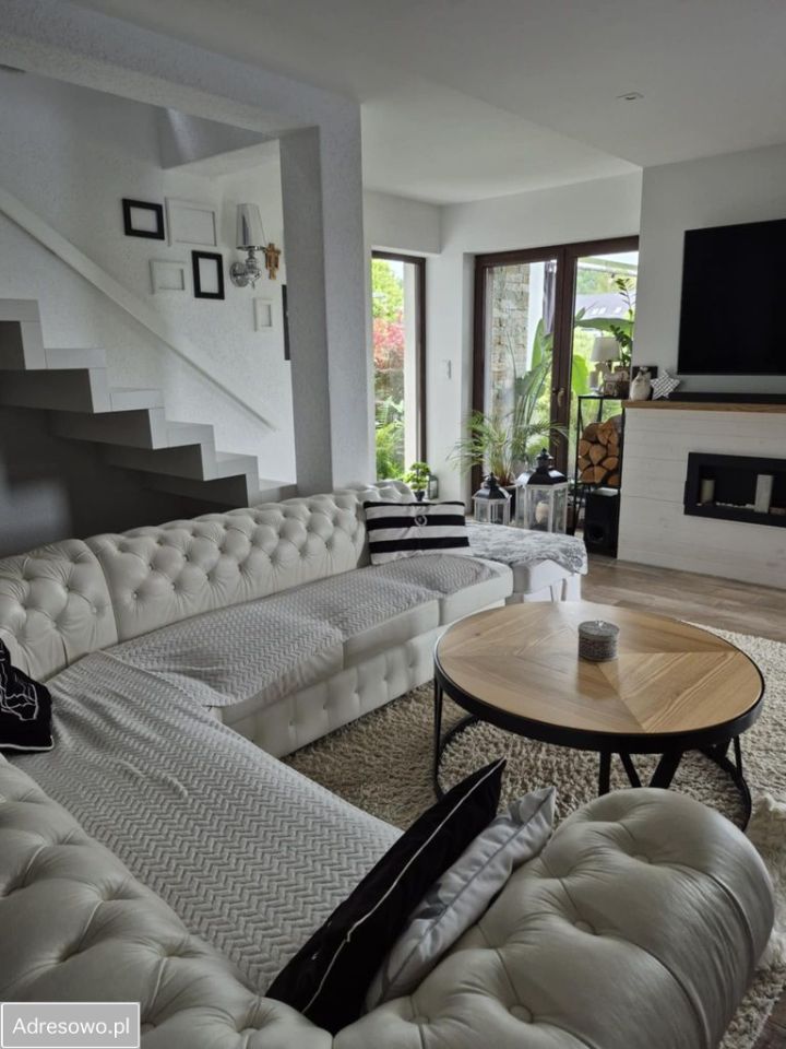 dom wolnostojący, 5 pokoi Brzeźnica. Zdjęcie 6