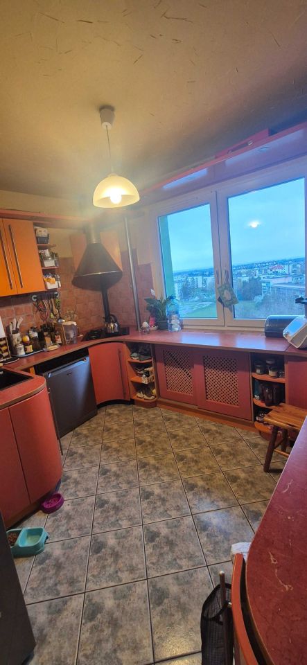 Mieszkanie 4-pokojowe Tarnobrzeg Serbinów, ul. Eugeniusza Kwiatkowskiego. Zdjęcie 2