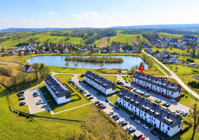Mieszkanie 3-pokojowe Zakrzowiec, Zakrzowiec. Zdjęcie 1