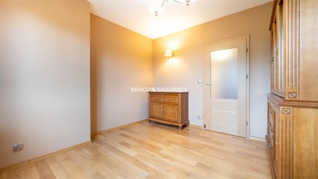 Mieszkanie 3-pokojowe Kraków Prądnik Czerwony, ul. Jana Kaczary. Zdjęcie 3