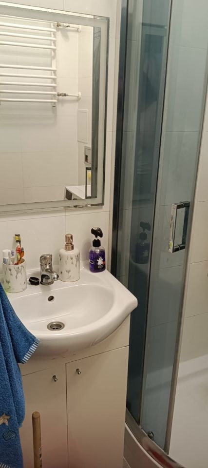 Mieszkanie 3-pokojowe Łabędnik. Zdjęcie 8