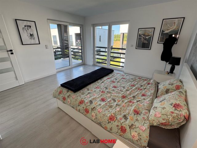 bliźniak, 4 pokoje Lubliniec. Zdjęcie 9