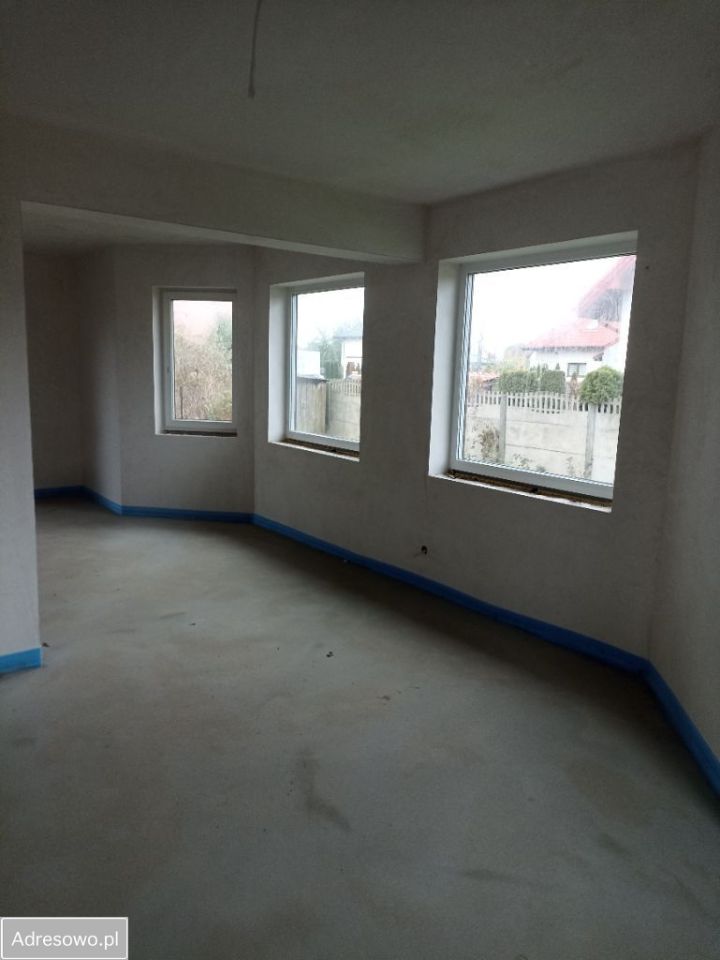 Lokal Tłuszcz, ul. Szmaragdowa. Zdjęcie 5