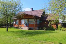 dom wolnostojący, 2 pokoje Białowieża, ul. Polna