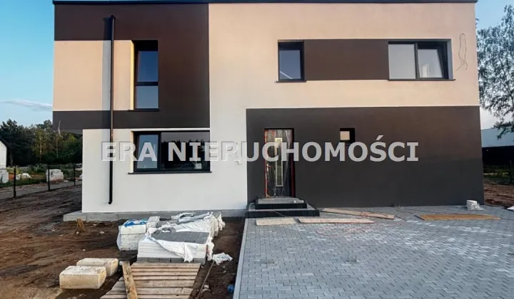 dom wolnostojący, 6 pokoi Sowlany