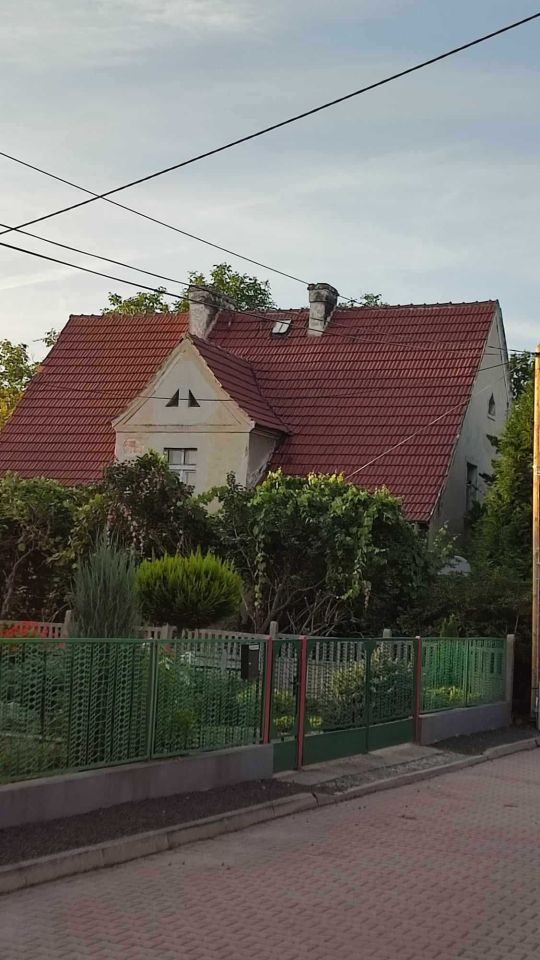 dom wolnostojący, 10 pokoi Tułowice, ul. Dworcowa. Zdjęcie 2