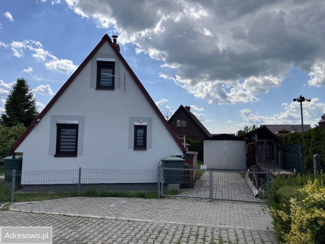 dom wolnostojący, 3 pokoje Niewiesze, ul. Słoneczna. Zdjęcie 1