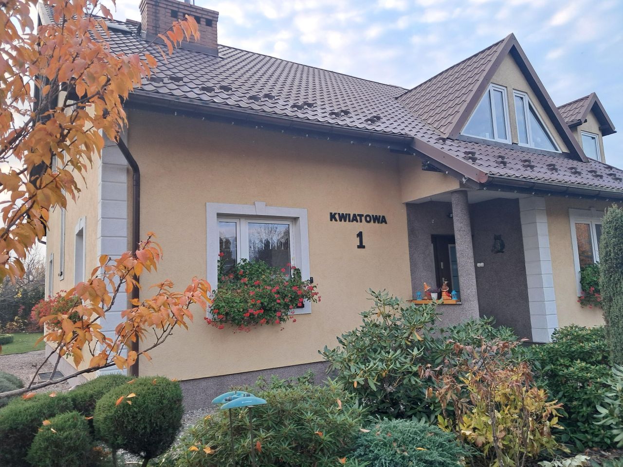 dom wolnostojący, 7 pokoi Rytel, ul. Kwiatowa. Zdjęcie 3