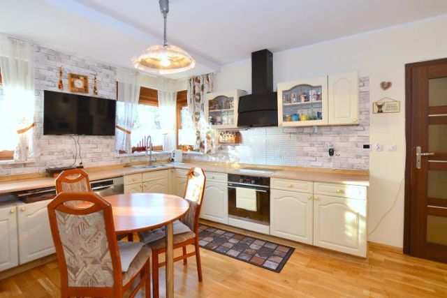 dom wolnostojący, 5 pokoi Piekary Śląskie Kolonia Józefka, ul. Kamienna. Zdjęcie 1