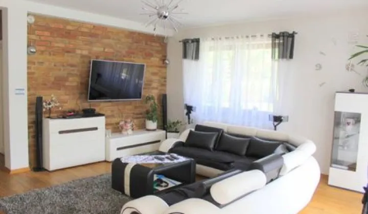 dom wolnostojący Lipowiec