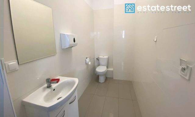 Lokal Wieruchów, ul. Świerkowa. Zdjęcie 4