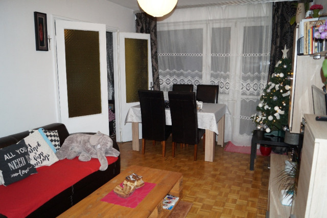 Mieszkanie 3-pokojowe Tarnów, ul. Piastowska. Zdjęcie 1