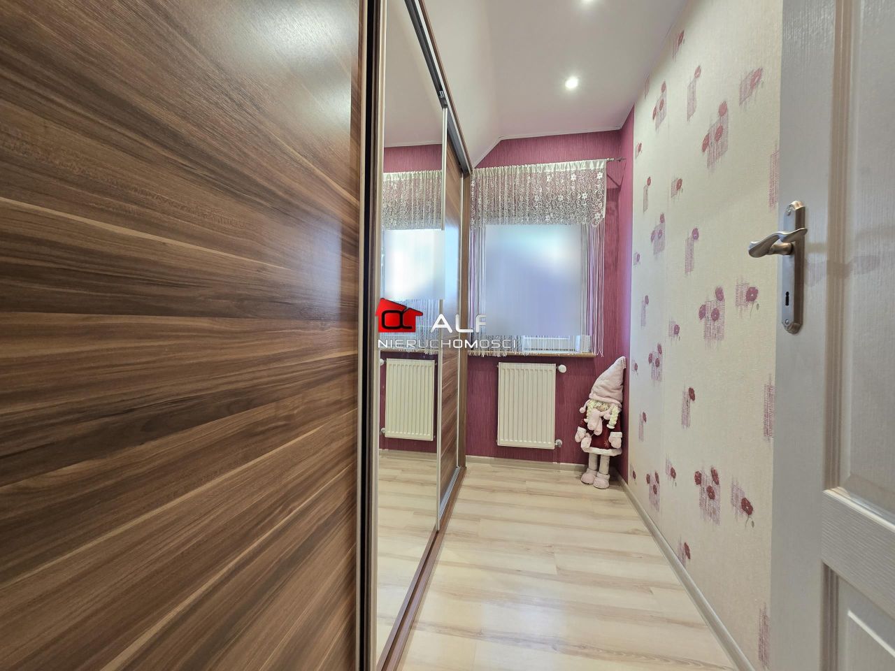 dom wolnostojący, 4 pokoje Żarów, ul. Kasztanowa. Zdjęcie 15