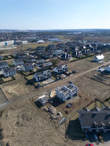 bliźniak, 5 pokoi Banino, ul. Pilotów. Zdjęcie 3