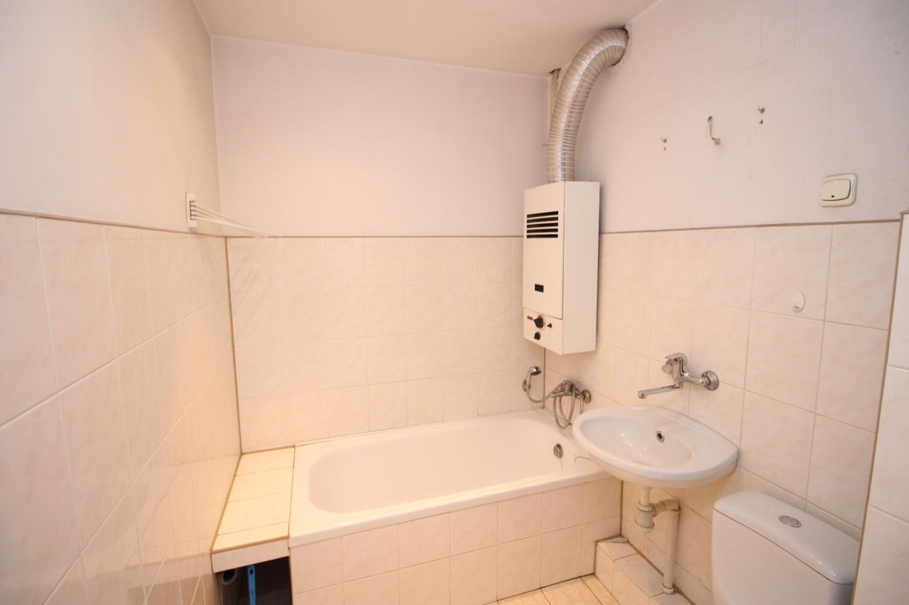 Mieszkanie 2-pokojowe Katowice Śródmieście, ul. ks. bp. Arkadiusza Lisieckiego. Zdjęcie 4