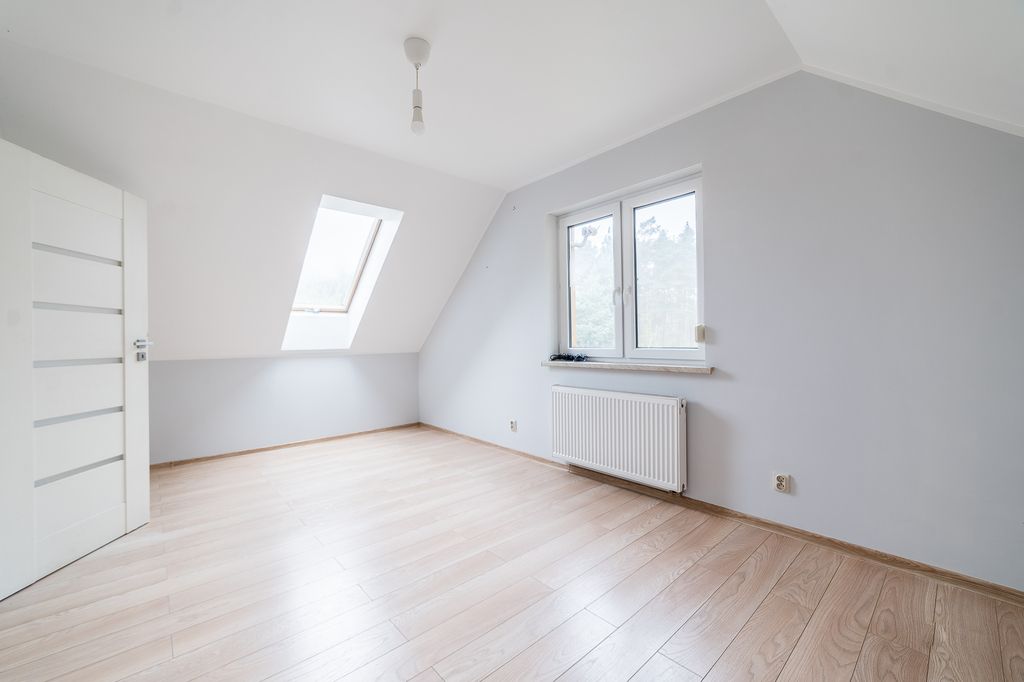 dom wolnostojący, 5 pokoi Zielonagóra. Zdjęcie 28
