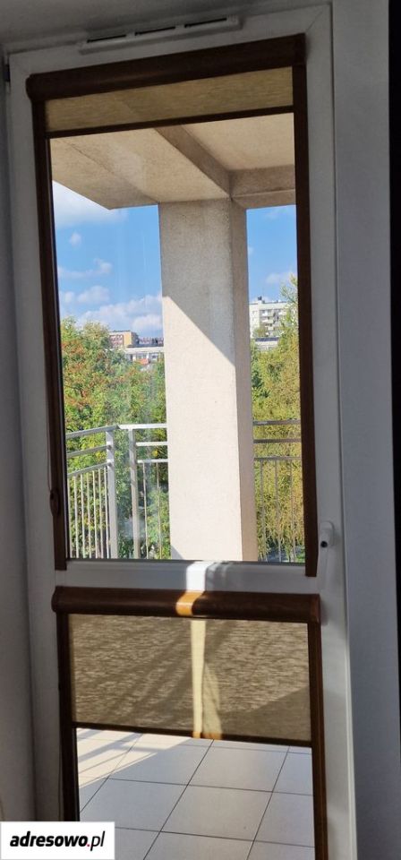 Mieszkanie 2-pokojowe Kraków Czyżyny, os. Dywizjonu 303. Zdjęcie 9