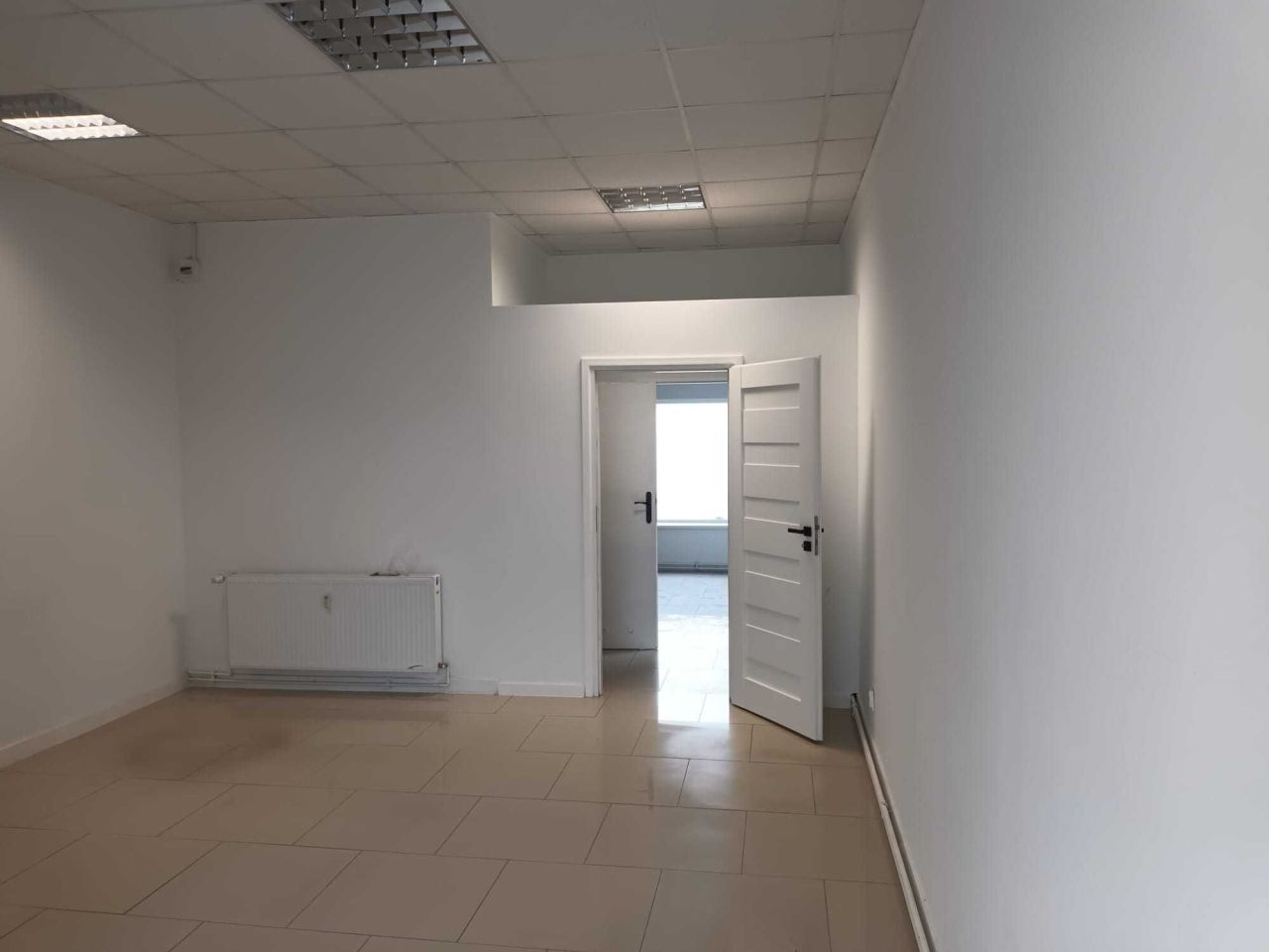 Lokal Oborniki Śląskie, ul. Tadeusza Kościuszki. Zdjęcie 3