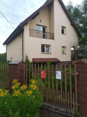 dom wolnostojący, 6 pokoi Kiełpin, ul. Cienista. Zdjęcie 1