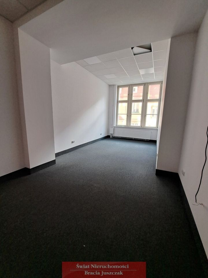 Biuro Wrocław Stare Miasto, rynek Ratusz. Zdjęcie 2