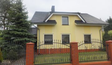 dom wolnostojący, 7 pokoi Kup, ul. Brynicka 12C