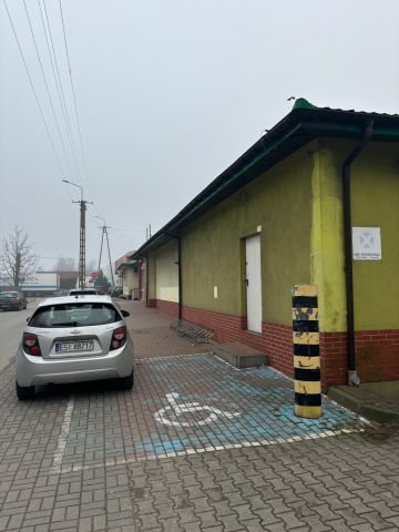 Lokal Błaszki, ul. Sieradzka. Zdjęcie 1