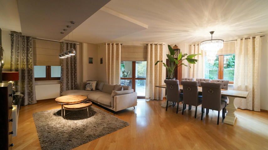 dom wolnostojący, 5 pokoi Giełczyn, ul. Wiklinowa. Zdjęcie 2