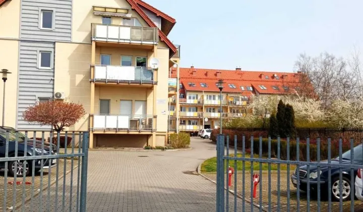 Mieszkanie 1-pokojowe Stegna, ul. Powstańców Warszawy