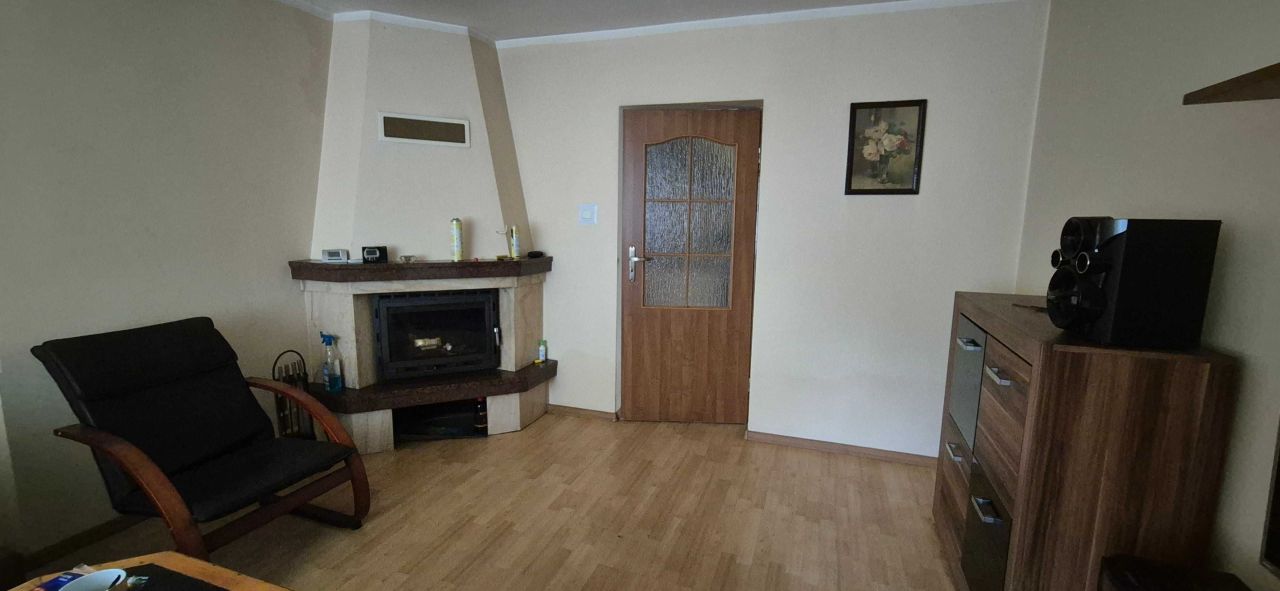 dom wolnostojący, 4 pokoje Pisarzowice. Zdjęcie 5