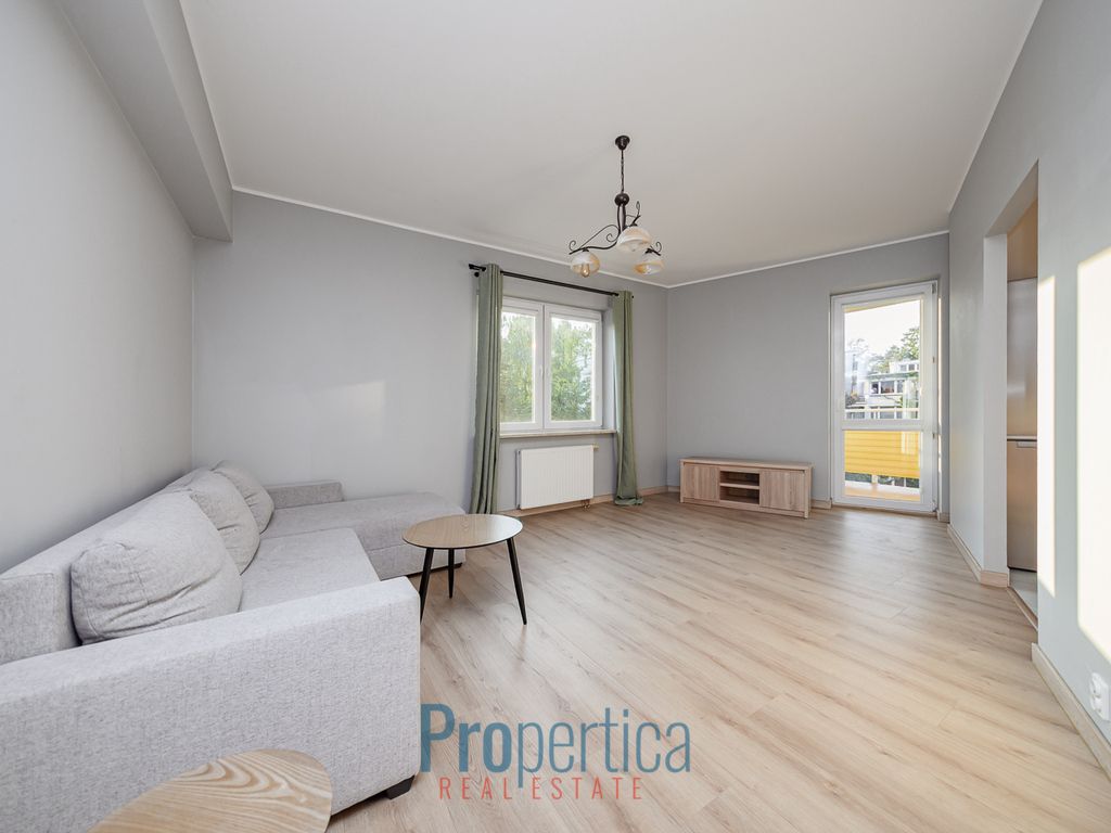 Mieszkanie 3-pokojowe Warszawa Saska Kępa. Zdjęcie 2