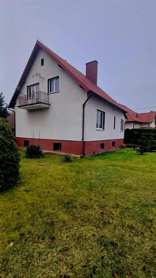 dom wolnostojący Osie, ul. Mickiewicza. Zdjęcie 3